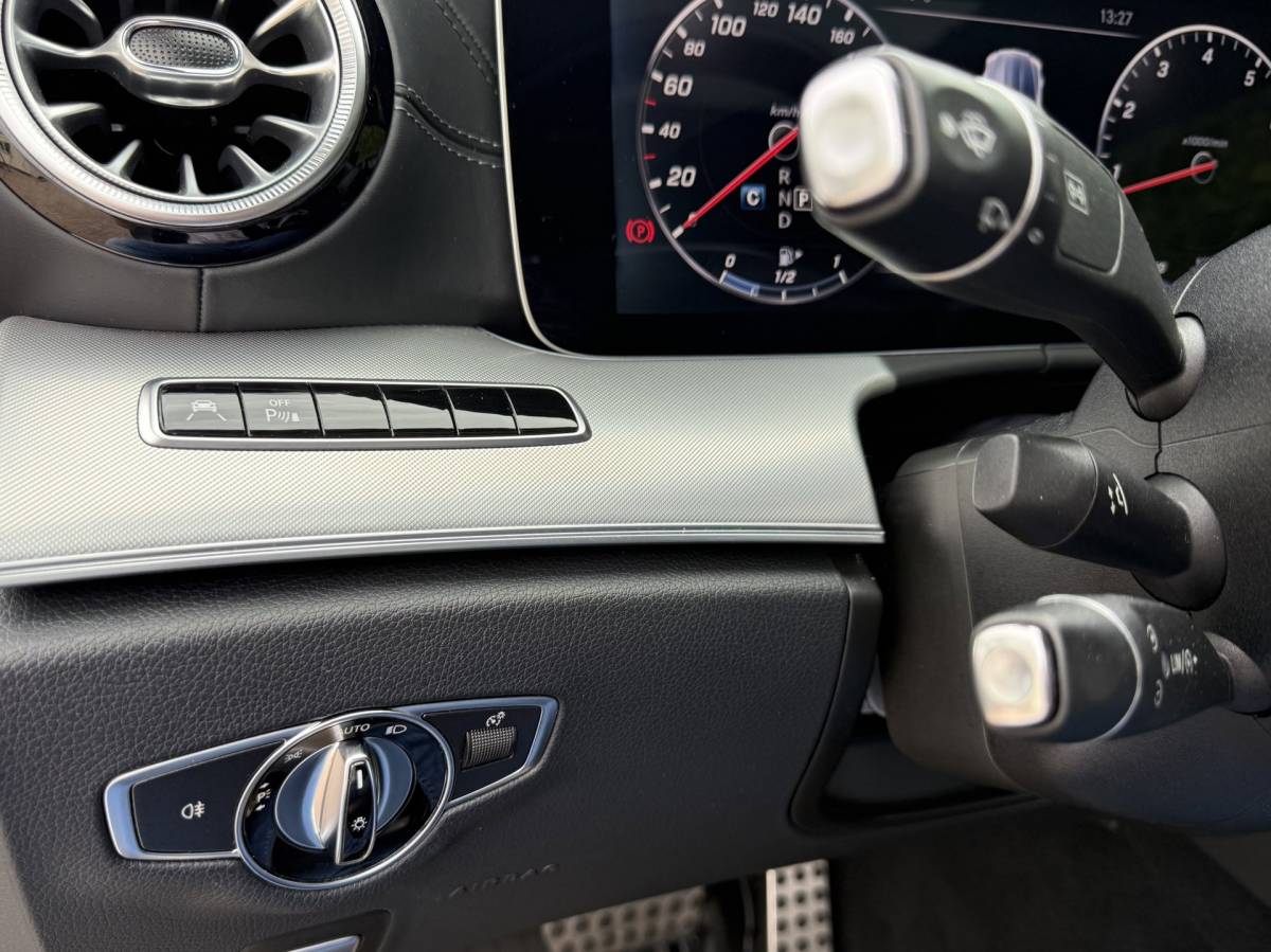 Mercedes-Benz E-Klasse Mercedes-Benz E-klasse Coupé 300 | AMG | Luchtvering | Night Edition | Burmester | Memory | Premium | Pano | Carplay | Widescreen
