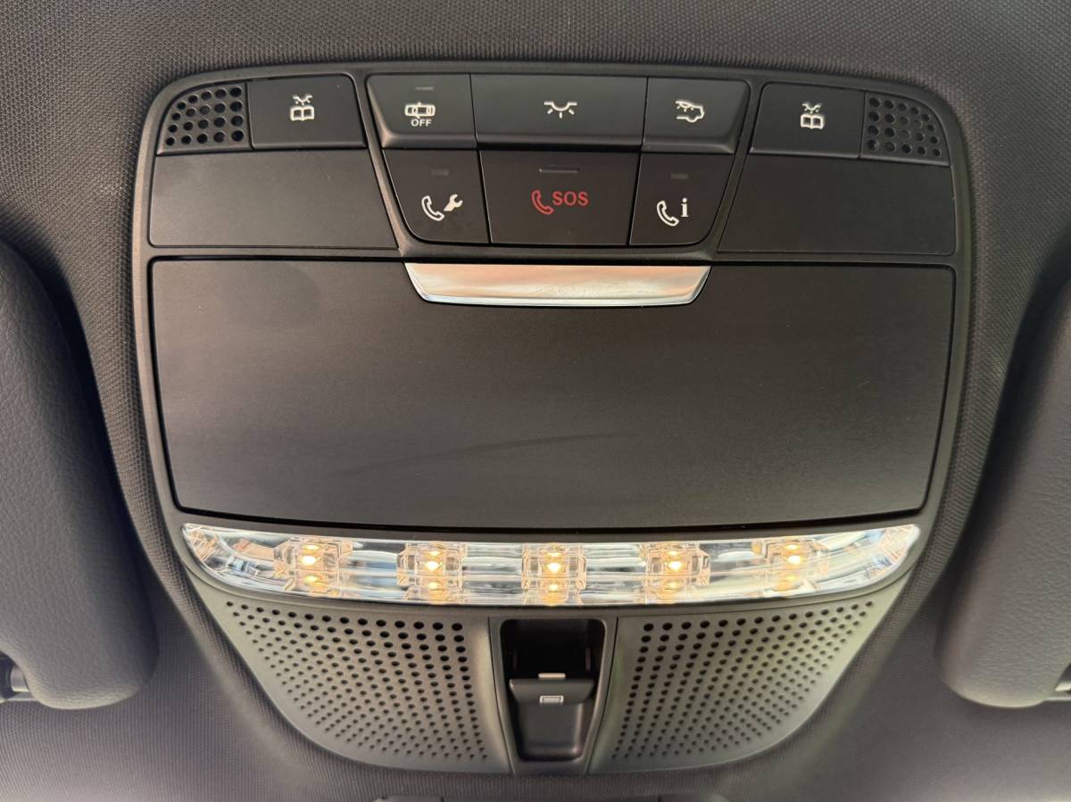 Mercedes-Benz E-Klasse Mercedes-Benz E-klasse Coupé 300 | AMG | Luchtvering | Night Edition | Burmester | Memory | Premium | Pano | Carplay | Widescreen