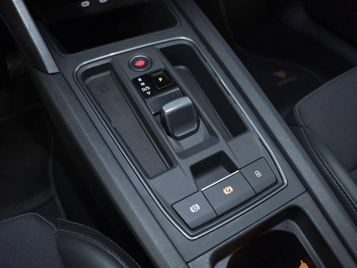 CUPRA Formentor CUPRA Formentor 1.4 e-Hybrid Business | Apple Carplay & Android Auto | Camera | Navigatie