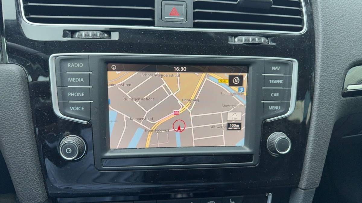 Volkswagen Golf Volkswagen Golf 1.2 TSI Business Edition Connected