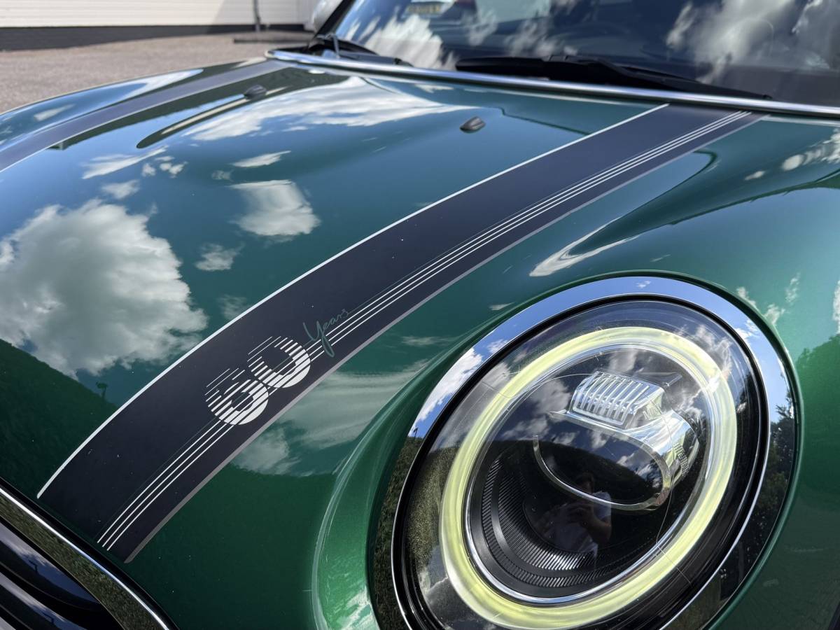 MINI Cooper Mini Cooper 1.5 | 60 Years Edt. | Pano | HUD | H/K | Leer | Carplay | Keyless | NL Auto | Dealer onderhoud