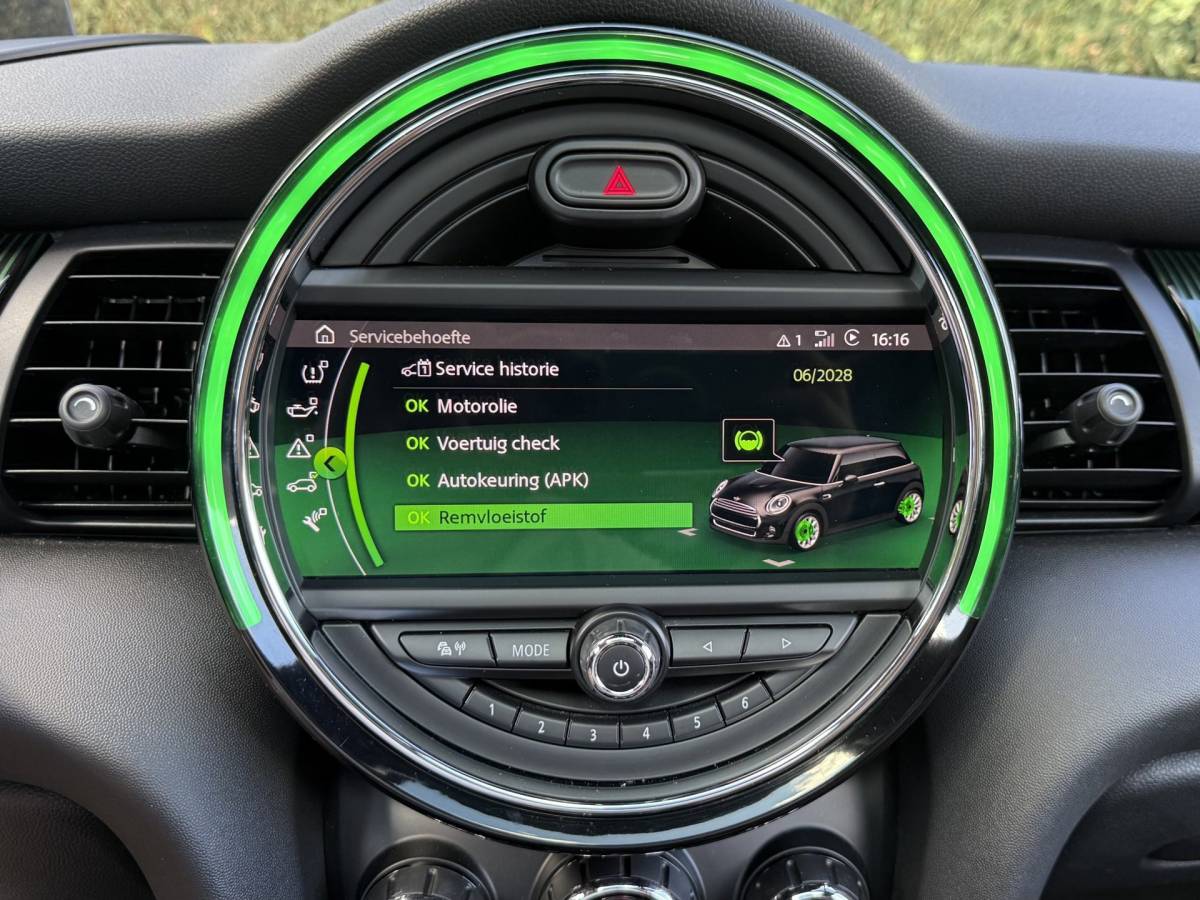 MINI Cooper Mini Cooper 1.5 | 60 Years Edt. | Pano | HUD | H/K | Leer | Carplay | Keyless | NL Auto | Dealer onderhoud
