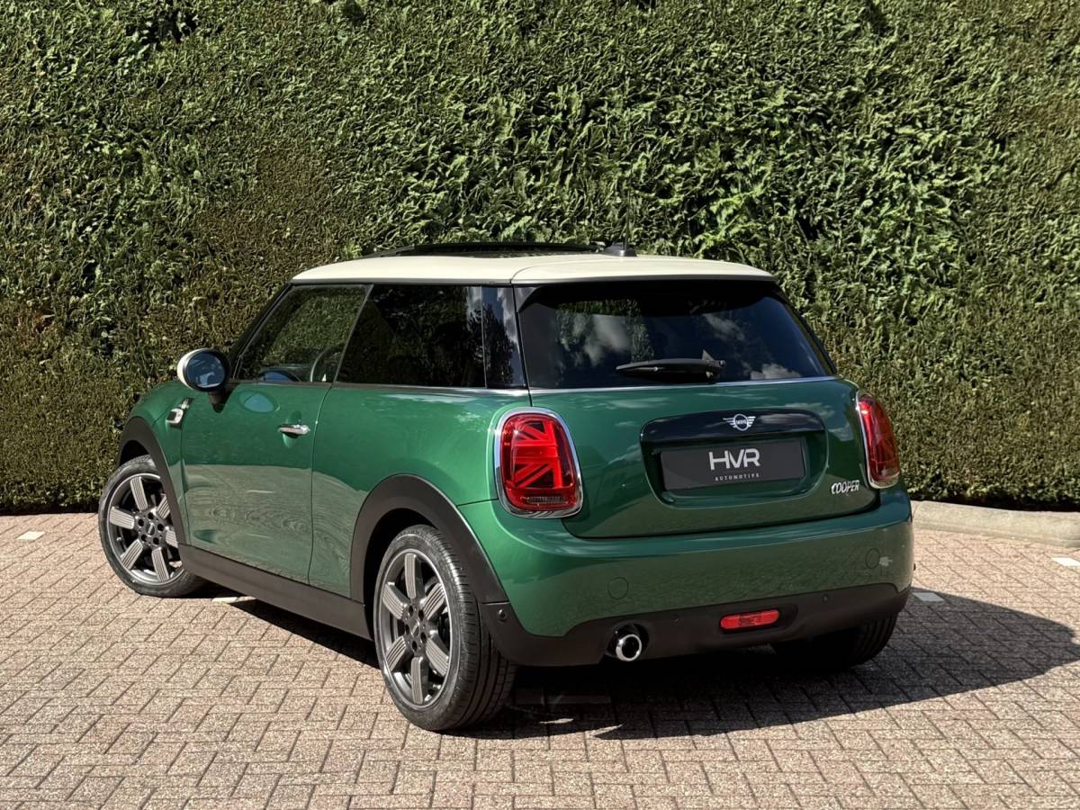 MINI Cooper Mini Cooper 1.5 | 60 Years Edt. | Pano | HUD | H/K | Leer | Carplay | Keyless | NL Auto | Dealer onderhoud