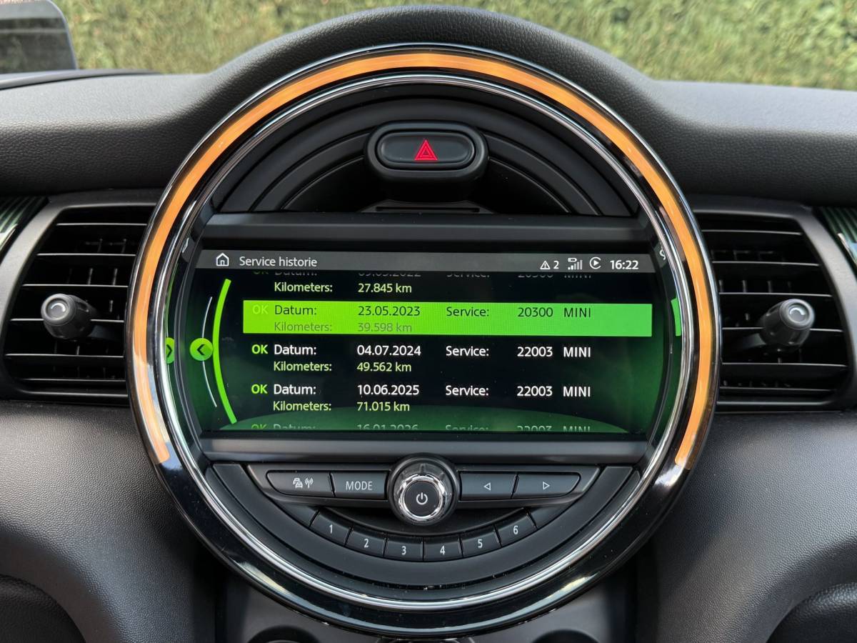 MINI Cooper Mini Cooper 1.5 | 60 Years Edt. | Pano | HUD | H/K | Leer | Carplay | Keyless | NL Auto | Dealer onderhoud