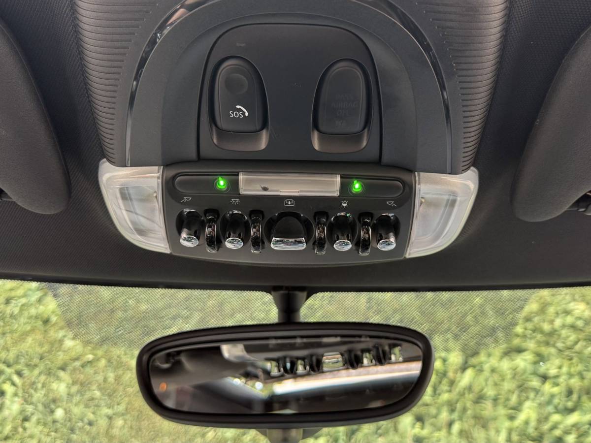 MINI Cooper Mini Cooper 1.5 | 60 Years Edt. | Pano | HUD | H/K | Leer | Carplay | Keyless | NL Auto | Dealer onderhoud