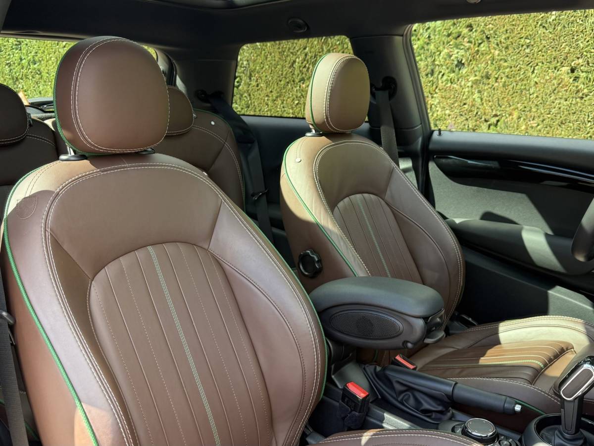 MINI Cooper Mini Cooper 1.5 | 60 Years Edt. | Pano | HUD | H/K | Leer | Carplay | Keyless | NL Auto | Dealer onderhoud