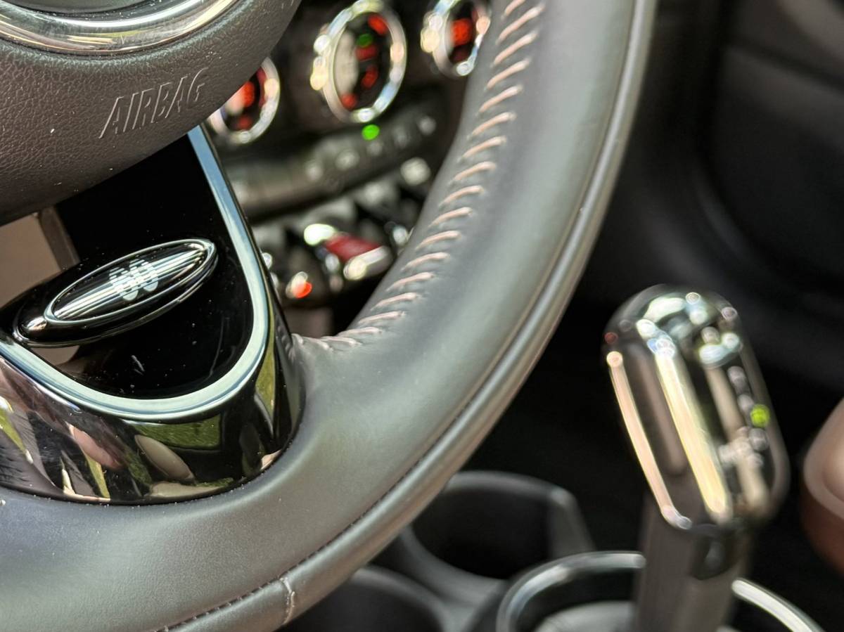 MINI Cooper Mini Cooper 1.5 | 60 Years Edt. | Pano | HUD | H/K | Leer | Carplay | Keyless | NL Auto | Dealer onderhoud