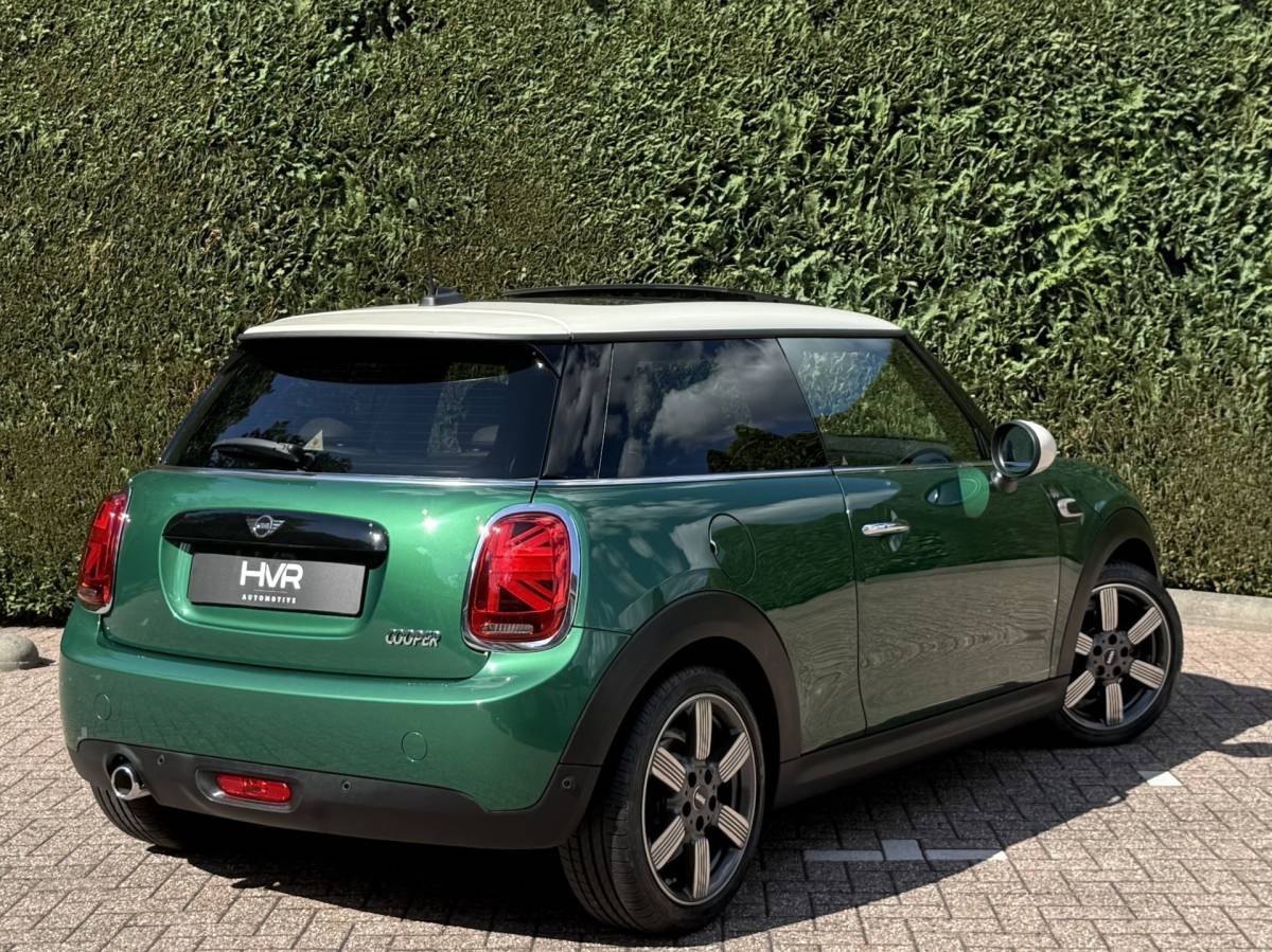 MINI Cooper Mini Cooper 1.5 | 60 Years Edt. | Pano | HUD | H/K | Leer | Carplay | Keyless | NL Auto | Dealer onderhoud