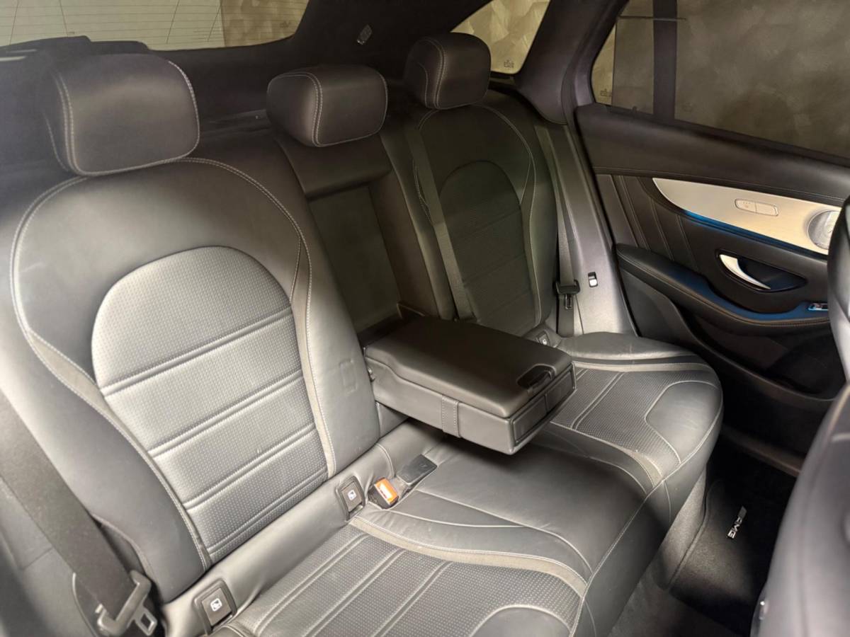 Mercedes-Benz GLC Mercedes-Benz GLC-klasse AMG 63 S 4MATIC+ | Pano | Keramisch | stoel- verwarming/verkoeling | Carbon | Trekhaak | ACC