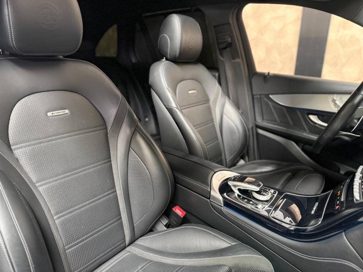 Mercedes-Benz GLC Mercedes-Benz GLC-klasse AMG 63 S 4MATIC+ | Pano | Keramisch | stoel- verwarming/verkoeling | Carbon | Trekhaak | ACC