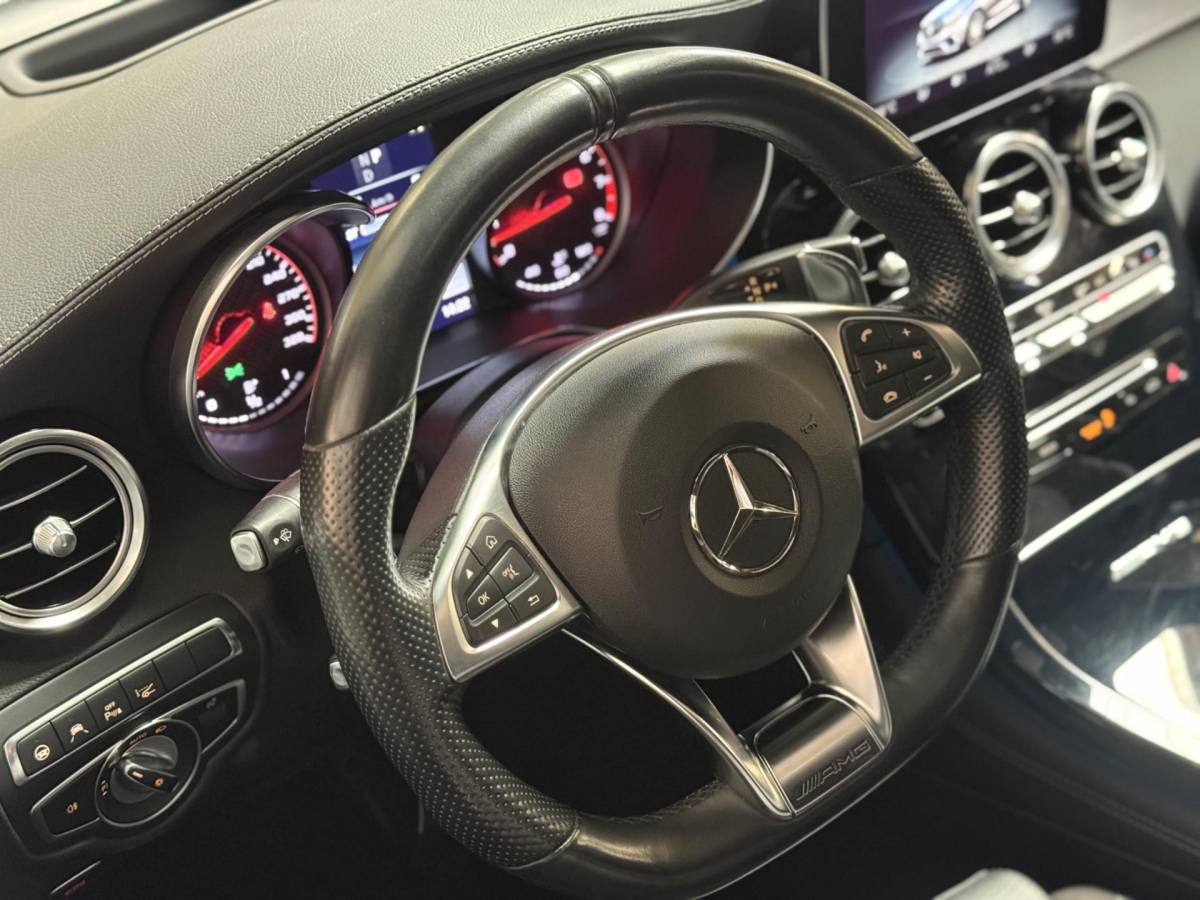Mercedes-Benz GLC Mercedes-Benz GLC-klasse AMG 63 S 4MATIC+ | Pano | Keramisch | stoel- verwarming/verkoeling | Carbon | Trekhaak | ACC