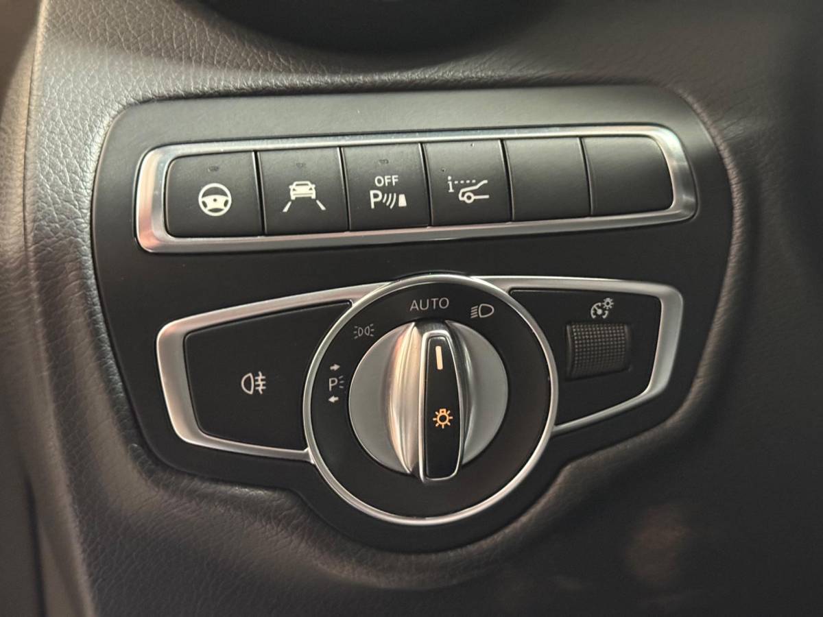 Mercedes-Benz GLC Mercedes-Benz GLC-klasse AMG 63 S 4MATIC+ | Pano | Keramisch | stoel- verwarming/verkoeling | Carbon | Trekhaak | ACC