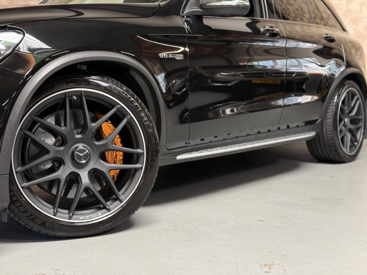 Mercedes-Benz GLC Mercedes-Benz GLC-klasse AMG 63 S 4MATIC+ | Pano | Keramisch | stoel- verwarming/verkoeling | Carbon | Trekhaak | ACC