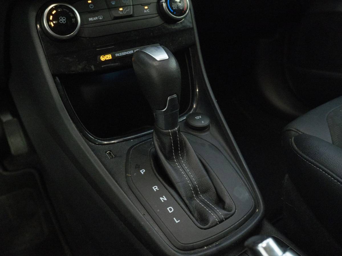 Ford Puma Ford Puma 1.0 EcoBoost Hybrid | Apple carplay | Camera | led koplampen | Bluetooth | Navigatie | Hybride |