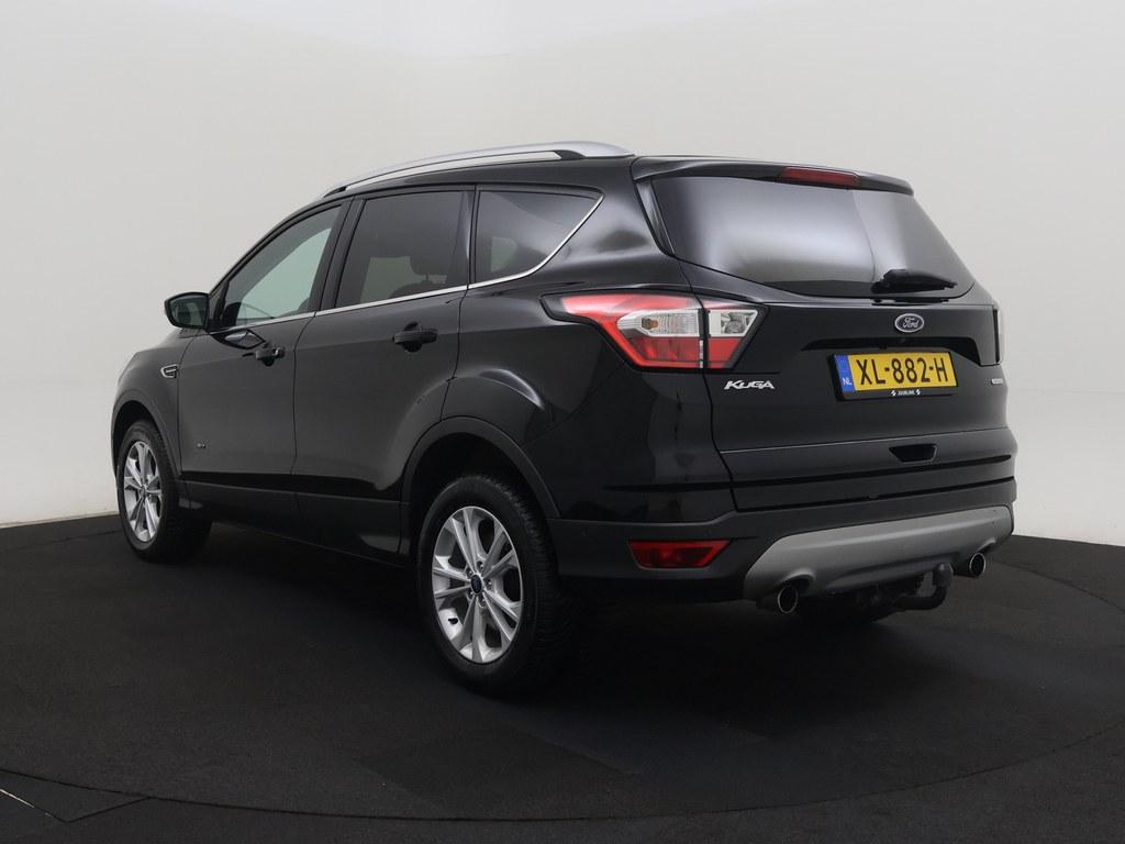 Ford Kuga Ford Kuga 1.5 EcoBoost 182pk AWD Titanium Trekhaak/Camera/ 4S.Banden/H.Leder/1850kg.Trekgewicht