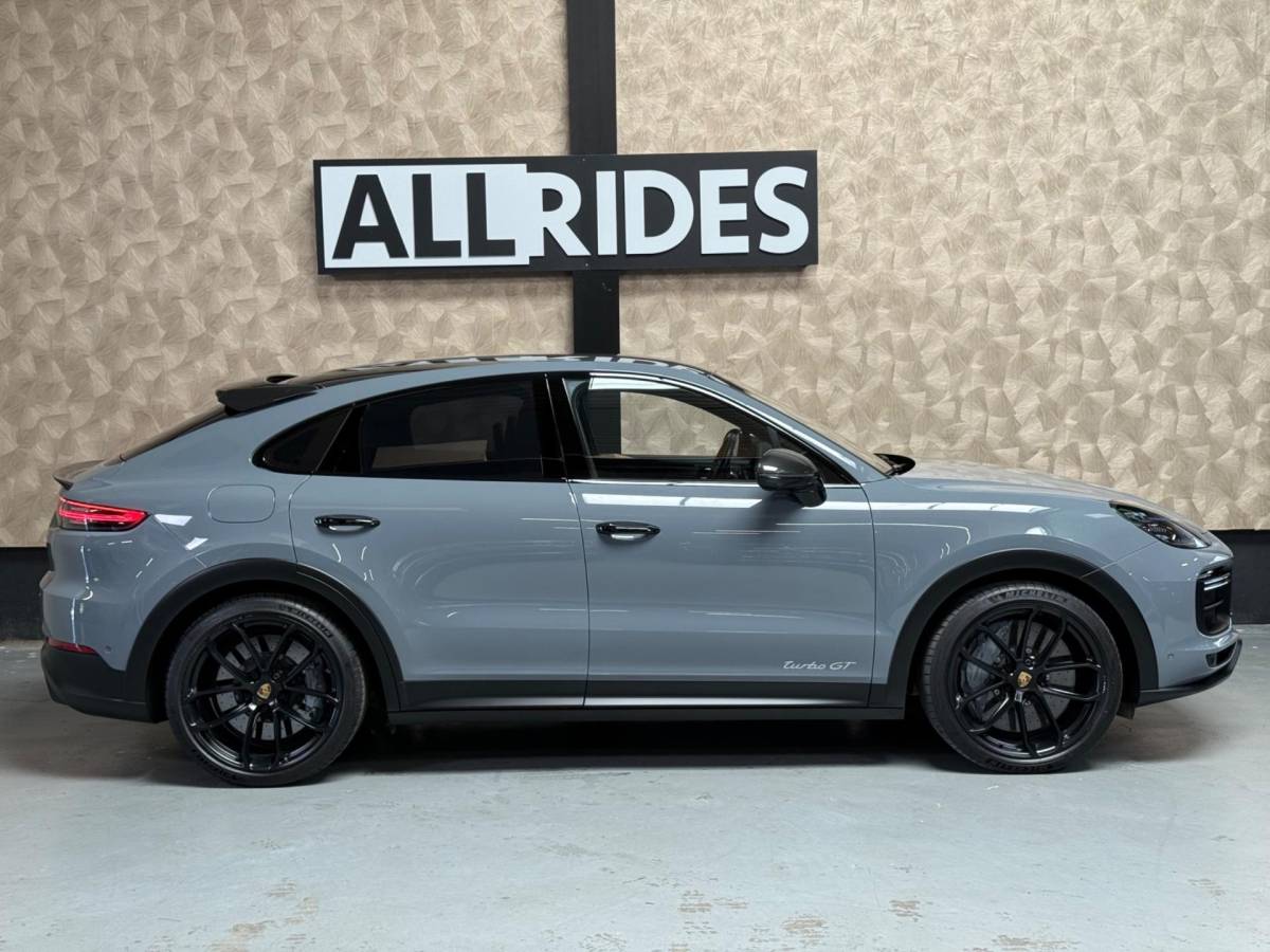 Porsche Cayenne Porsche Cayenne Coupé 4.0 Turbo GT Sport Chrono 640 PK | Keramisch | Carbon | HUD |360 Camera | Softclose