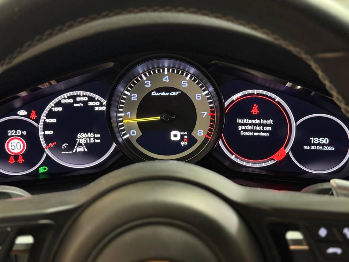 Porsche Cayenne Porsche Cayenne Coupé 4.0 Turbo GT Sport Chrono 640 PK | Keramisch | Carbon | HUD |360 Camera | Softclose