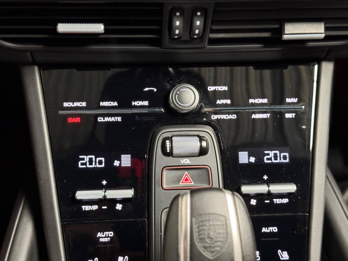 Porsche Cayenne Porsche Cayenne Coupé 4.0 Turbo GT Sport Chrono 640 PK | Keramisch | Carbon | HUD |360 Camera | Softclose