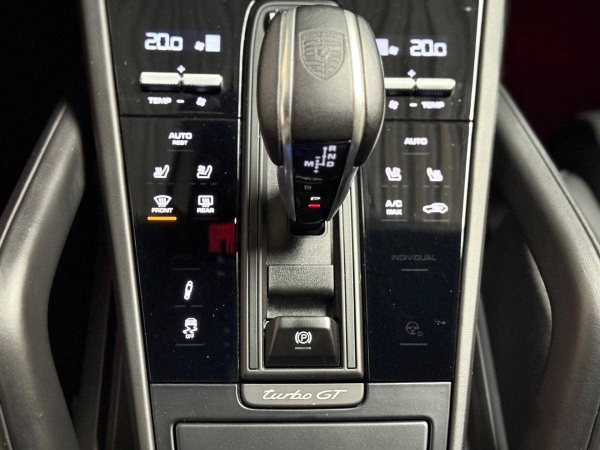 Porsche Cayenne Porsche Cayenne Coupé 4.0 Turbo GT Sport Chrono 640 PK | Keramisch | Carbon | HUD |360 Camera | Softclose