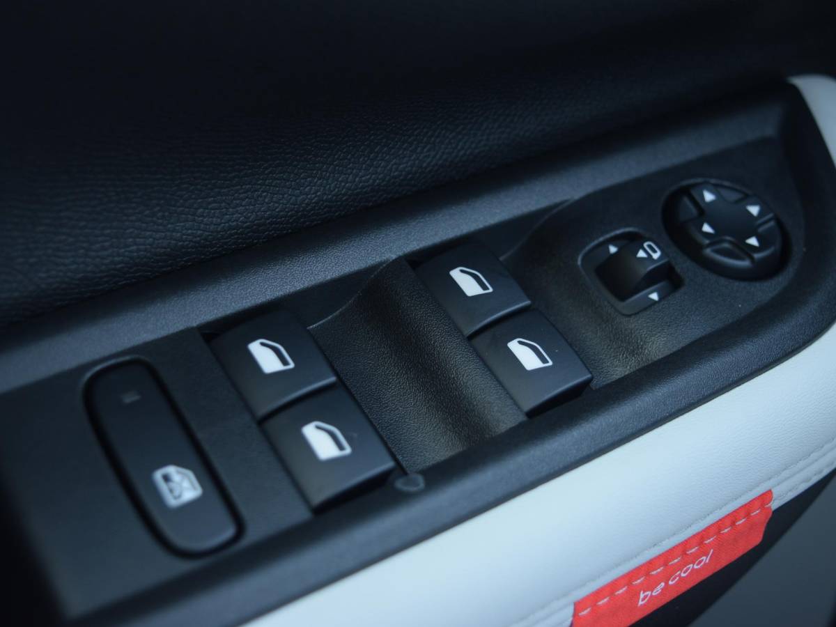 Citroën C3 Aircross Citroen C3 Aircross 1.2 Hybrid 145pk Max UIT VOORRAAD LEVERBAAR