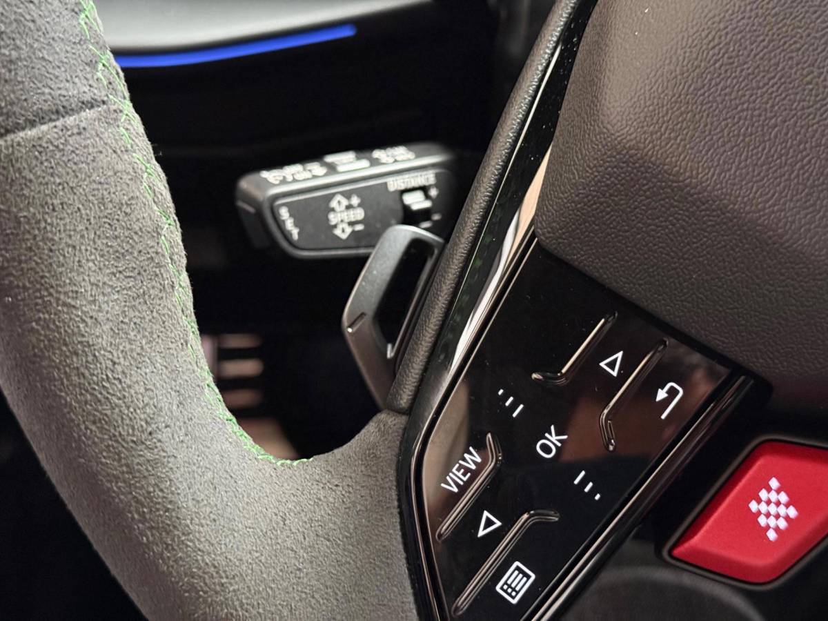 Audi RS3 Audi RS 3 Sportback 2.5 TFSI RS 3 quattro | Pano | carbon | Kuipstoelen | ACC | Keyless | Sfeerverlichting