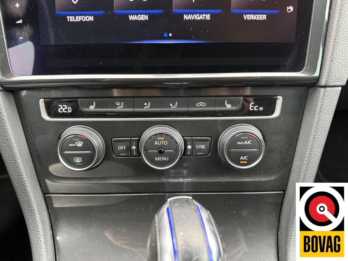 Volkswagen e-Golf Volkswagen e-Golf e-Golf