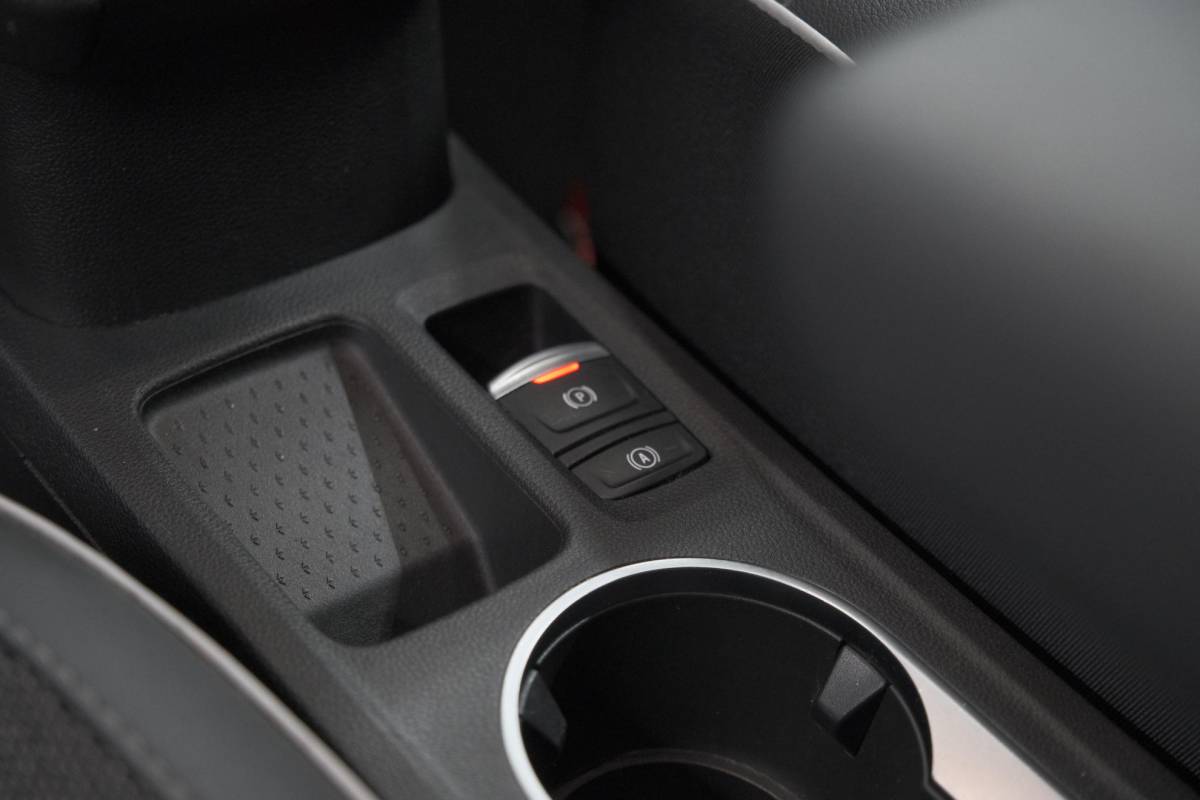 Renault Captur Renault Captur 1.6 E-Tech full hybrid 145 techno | Navigatie | Camera | Apple Carplay | 9.3 Inch Grootscherm