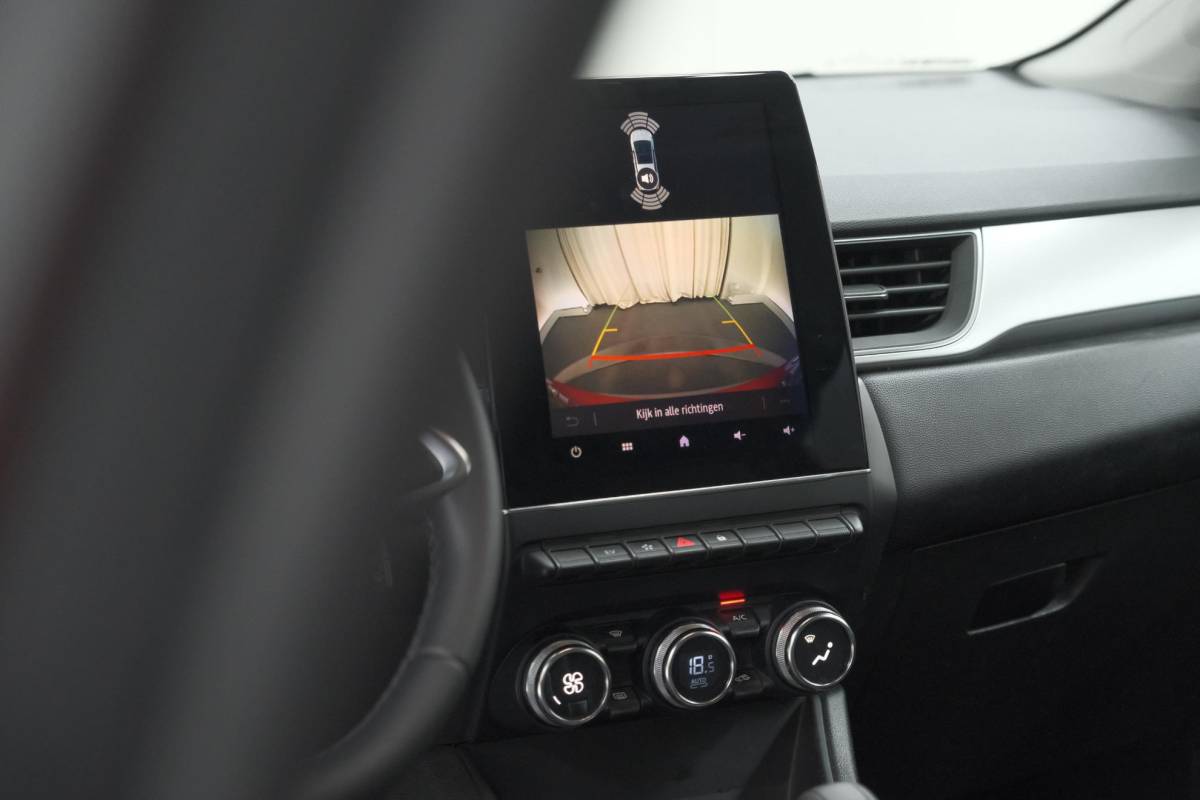 Renault Captur Renault Captur 1.6 E-Tech full hybrid 145 techno | Navigatie | Camera | Apple Carplay | 9.3 Inch Grootscherm
