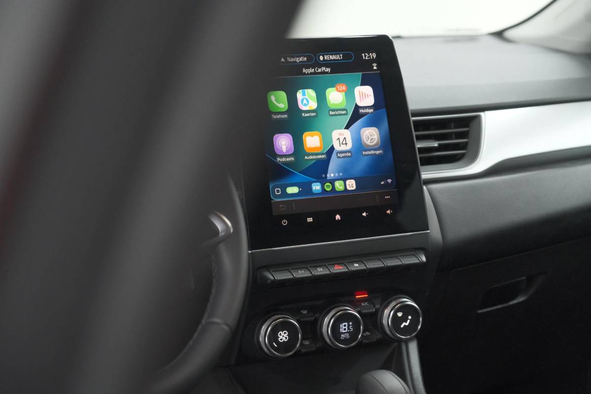 Renault Captur Renault Captur 1.6 E-Tech full hybrid 145 techno | Navigatie | Camera | Apple Carplay | 9.3 Inch Grootscherm