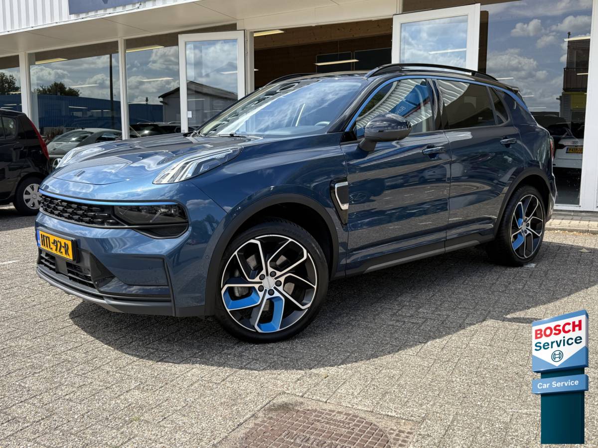 Lynk & Co 01