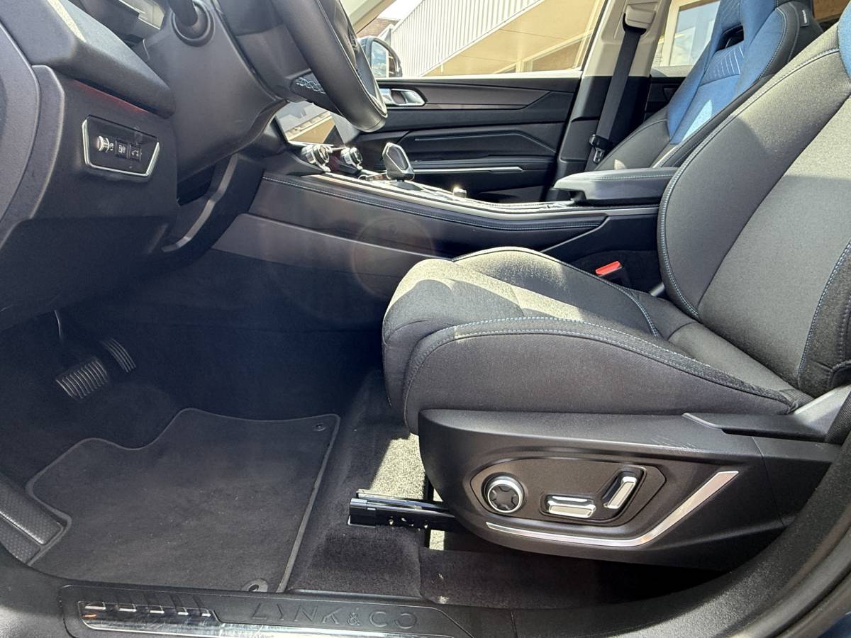 Lynk & Co 01 Lynk & Co 01 1.5 Hybrid | Trekhaak | LED | 360 camera | Keyless | Adapt. Cruise | Apple Carplay | Pano