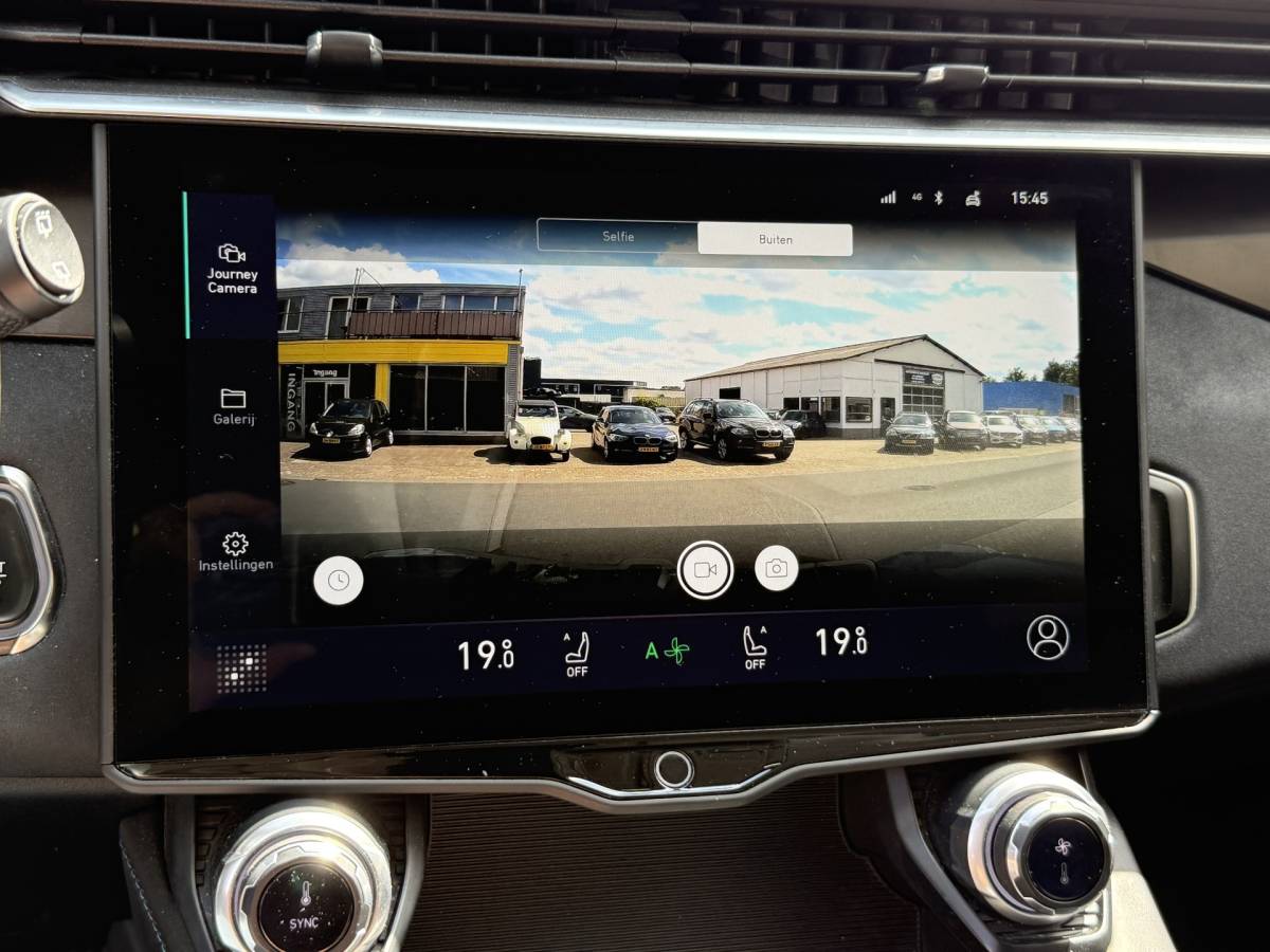 Lynk & Co 01 Lynk & Co 01 1.5 Hybrid | Trekhaak | LED | 360 camera | Keyless | Adapt. Cruise | Apple Carplay | Pano