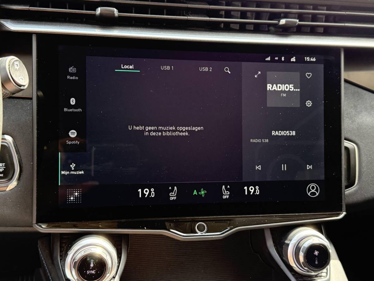 Lynk & Co 01 Lynk & Co 01 1.5 Hybrid | Trekhaak | LED | 360 camera | Keyless | Adapt. Cruise | Apple Carplay | Pano