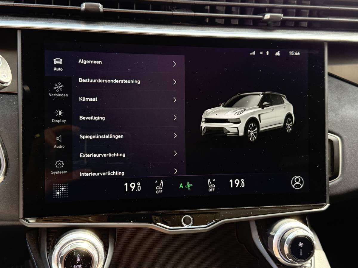 Lynk & Co 01 Lynk & Co 01 1.5 Hybrid | Trekhaak | LED | 360 camera | Keyless | Adapt. Cruise | Apple Carplay | Pano