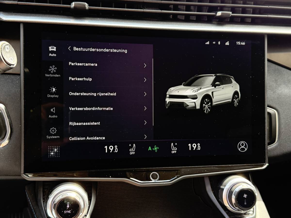 Lynk & Co 01 Lynk & Co 01 1.5 Hybrid | Trekhaak | LED | 360 camera | Keyless | Adapt. Cruise | Apple Carplay | Pano
