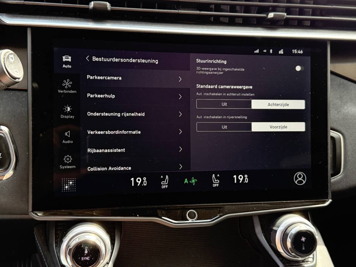 Lynk & Co 01 Lynk & Co 01 1.5 Hybrid | Trekhaak | LED | 360 camera | Keyless | Adapt. Cruise | Apple Carplay | Pano