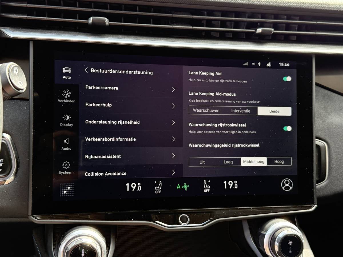 Lynk & Co 01 Lynk & Co 01 1.5 Hybrid | Trekhaak | LED | 360 camera | Keyless | Adapt. Cruise | Apple Carplay | Pano