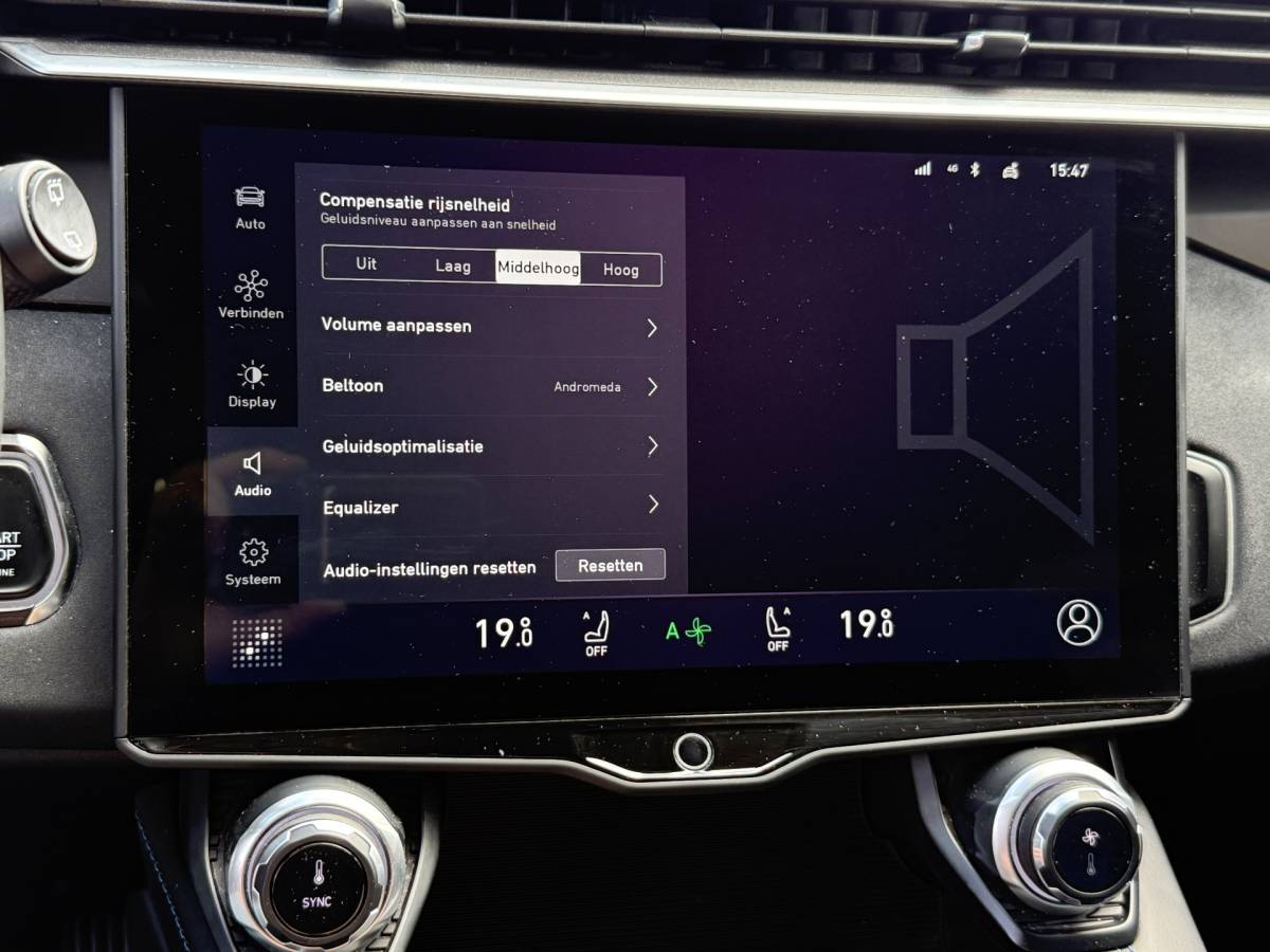 Lynk & Co 01 Lynk & Co 01 1.5 Hybrid | Trekhaak | LED | 360 camera | Keyless | Adapt. Cruise | Apple Carplay | Pano