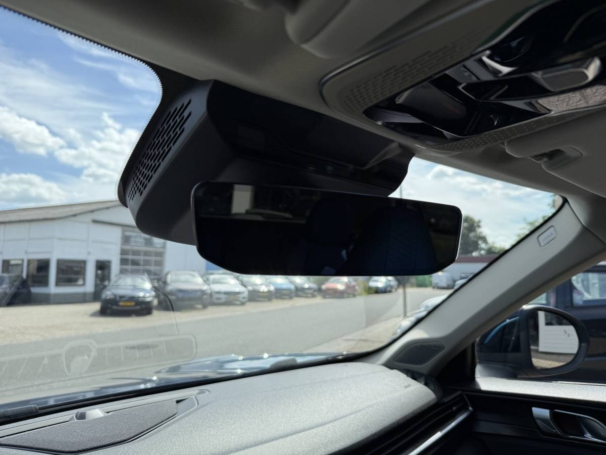 Lynk & Co 01 Lynk & Co 01 1.5 Hybrid | Trekhaak | LED | 360 camera | Keyless | Adapt. Cruise | Apple Carplay | Pano