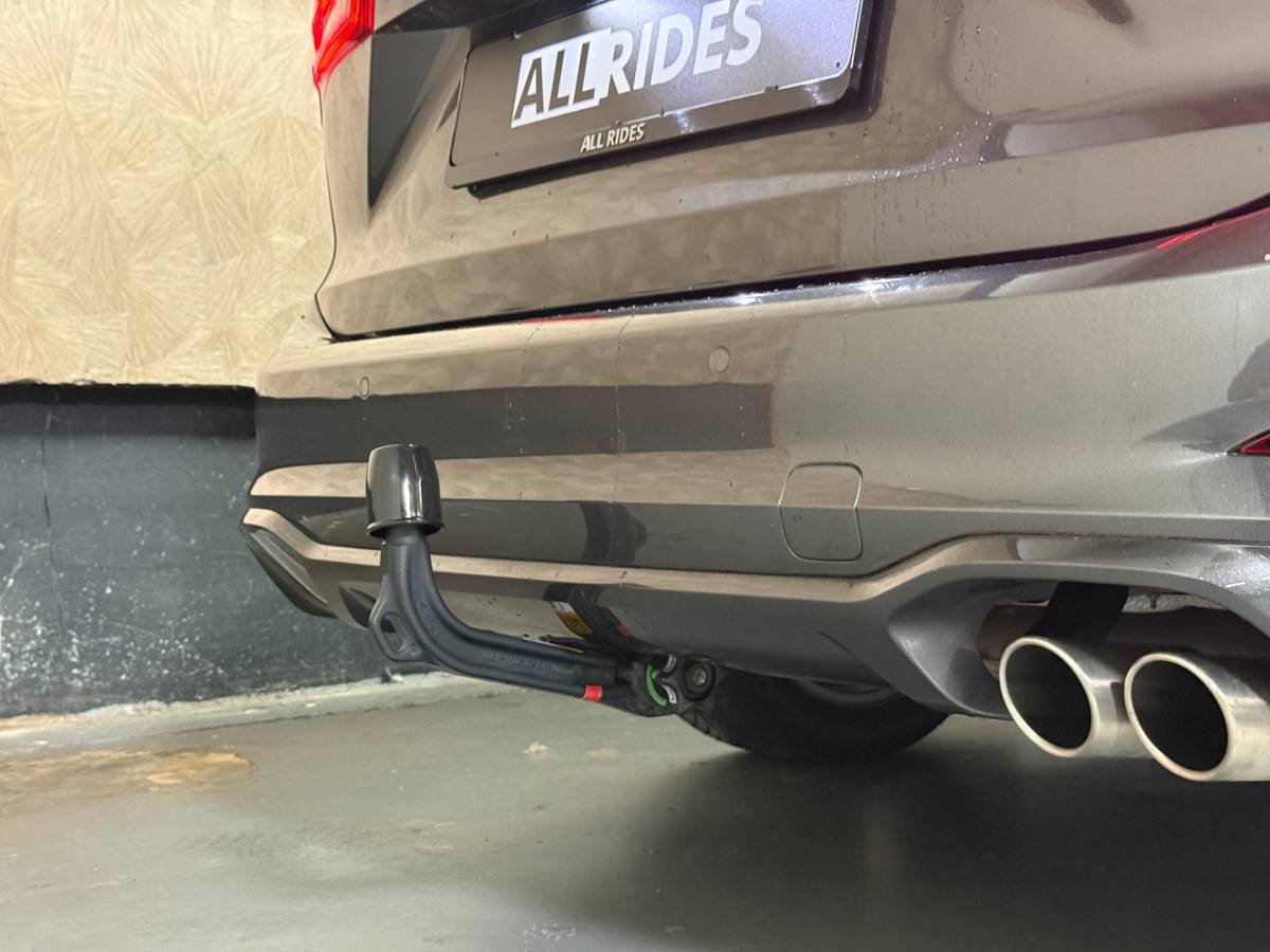 Ford Focus Ford Focus Wagon 1.0 EcoBoost Hybrid ST-Line | Led | Stoelverwarming | Carplay | Stuurverwarming | Parkeersensoren| Trekhaak