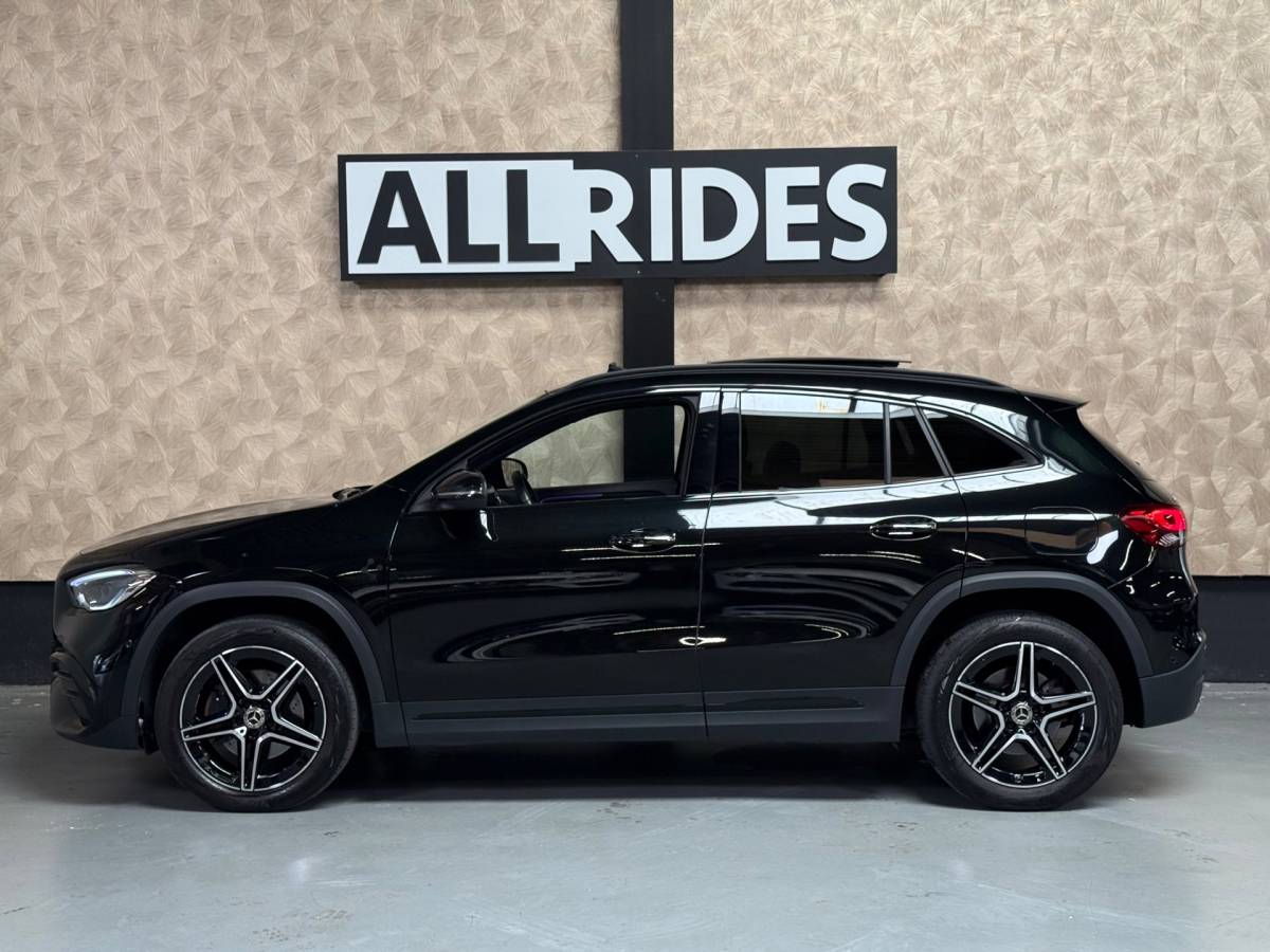 Mercedes-Benz GLA Mercedes-Benz GLA-klasse GLA 250 e AMG Line | Pano | HUD | Sfeerverlichting | Camera | Memory Seats
