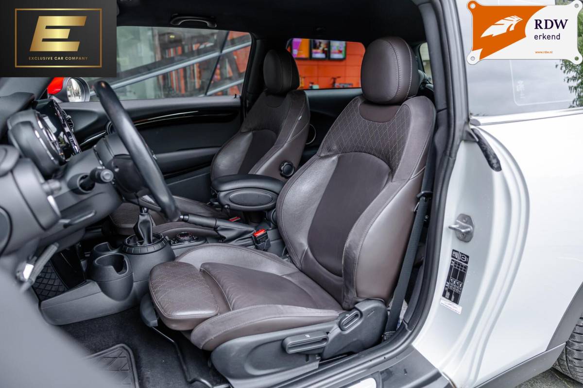 MINI 3-Deurs Mini 3-Deurs 2.0 Cooper S | Stoelverwarming | Leder | HUD