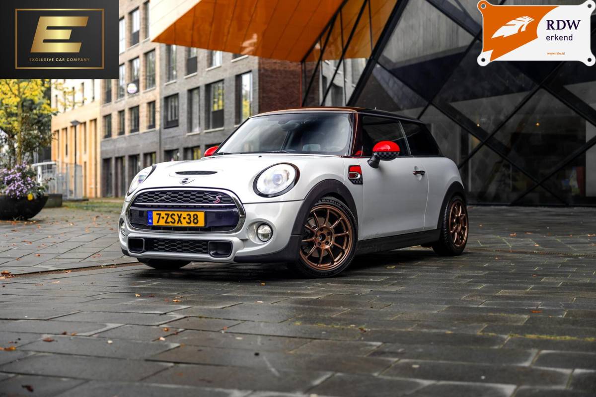 MINI 3-Deurs Mini 3-Deurs 2.0 Cooper S | Stoelverwarming | Leder | HUD
