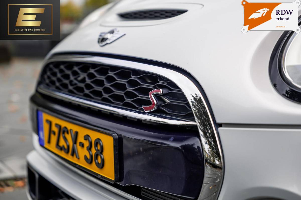 MINI 3-Deurs Mini 3-Deurs 2.0 Cooper S | Stoelverwarming | Leder | HUD