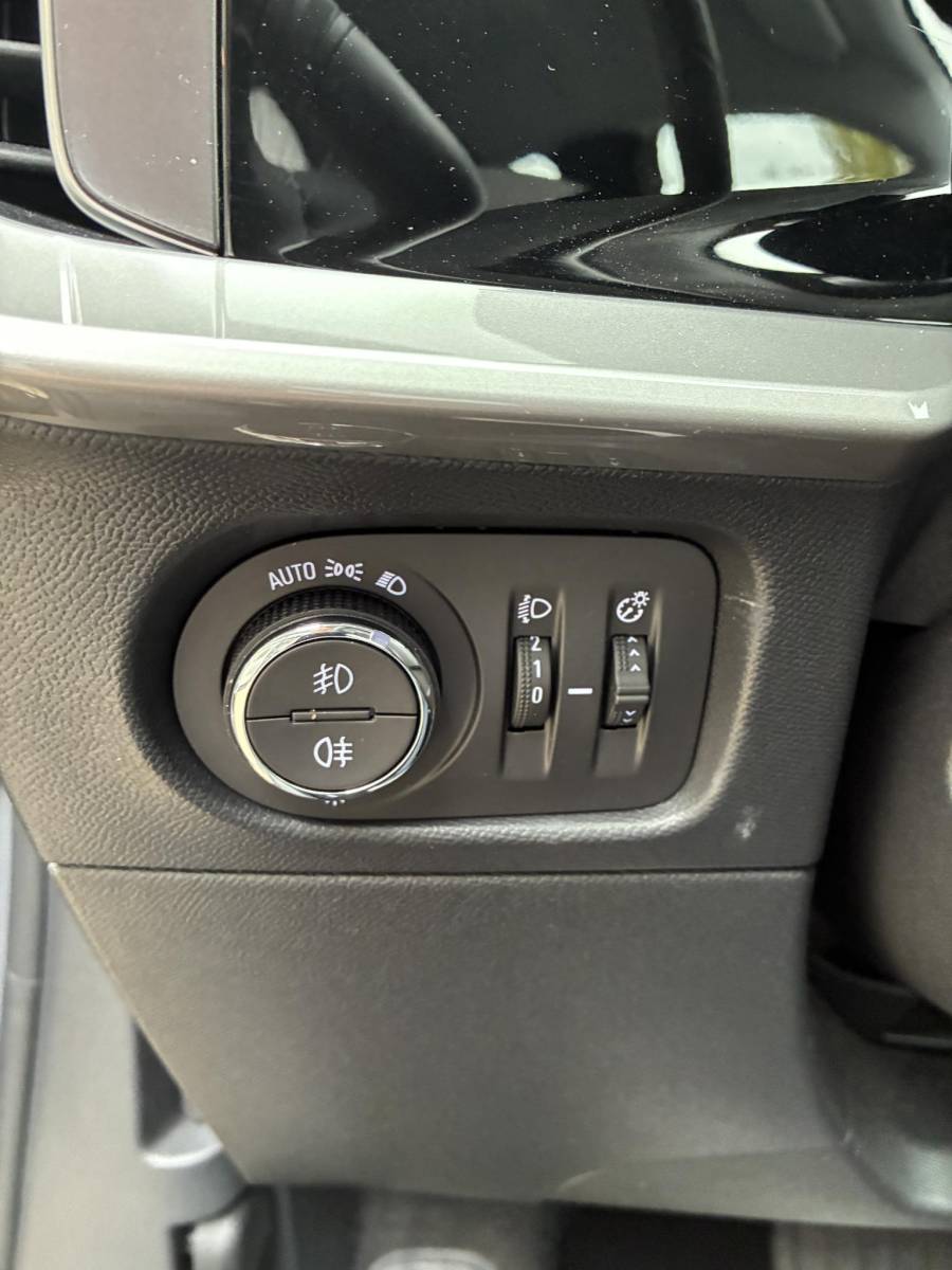 Opel Mokka Opel Mokka 1.2 Turbo 130Pk Automaat 8-traps Elegance | Climate control | Navigatie | Stoel & Stuurverwarming | Camera | Elektrisch Pakket | LED Verlichting | LM-Velgen | Parkpilot