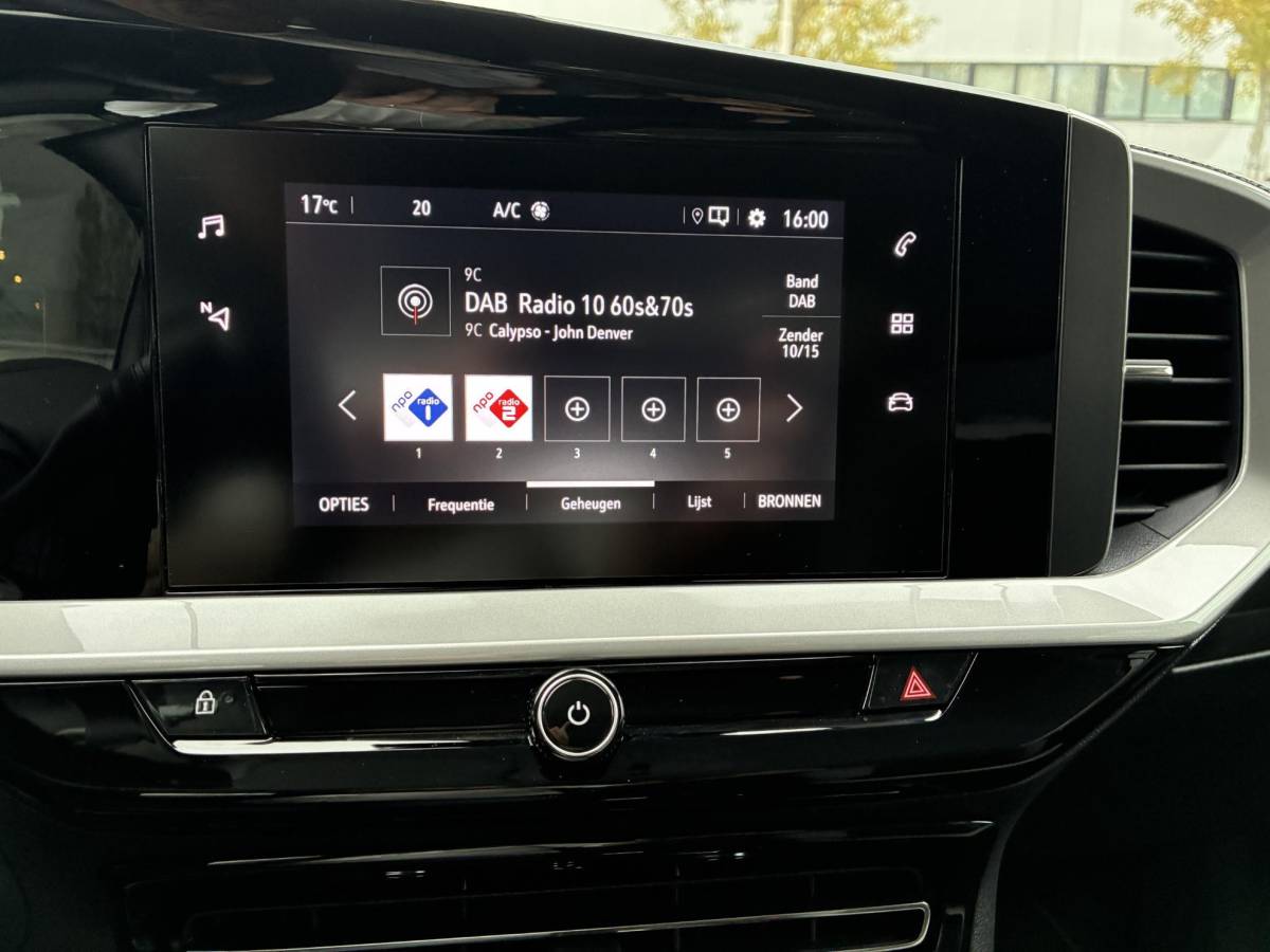 Opel Mokka Opel Mokka 1.2 Turbo 130Pk Automaat 8-traps Elegance | Climate control | Navigatie | Stoel & Stuurverwarming | Camera | Elektrisch Pakket | LED Verlichting | LM-Velgen | Parkpilot