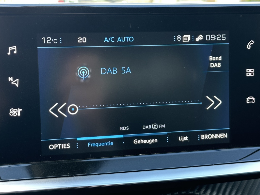 Peugeot 2008 Peugeot 2008 1.2 Allure Pack | Nieuwe Distributieriem | Rijklaarprijs |