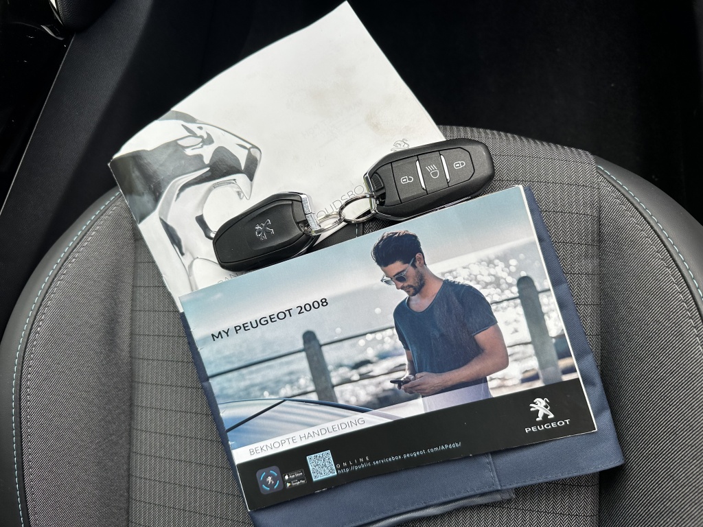 Peugeot 2008 Peugeot 2008 1.2 Allure Pack | Nieuwe Distributieriem | Rijklaarprijs |
