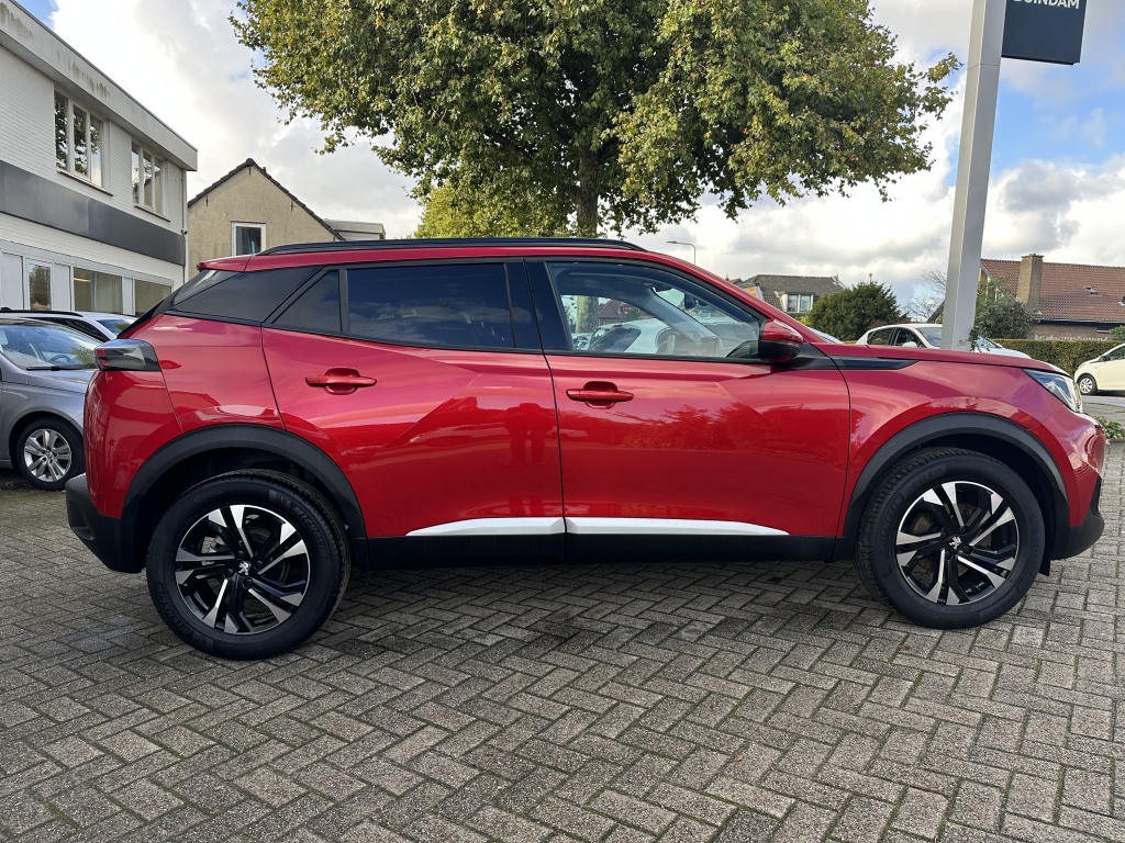 Peugeot 2008 Peugeot 2008 1.2 Allure Pack | Nieuwe Distributieriem | Rijklaarprijs |