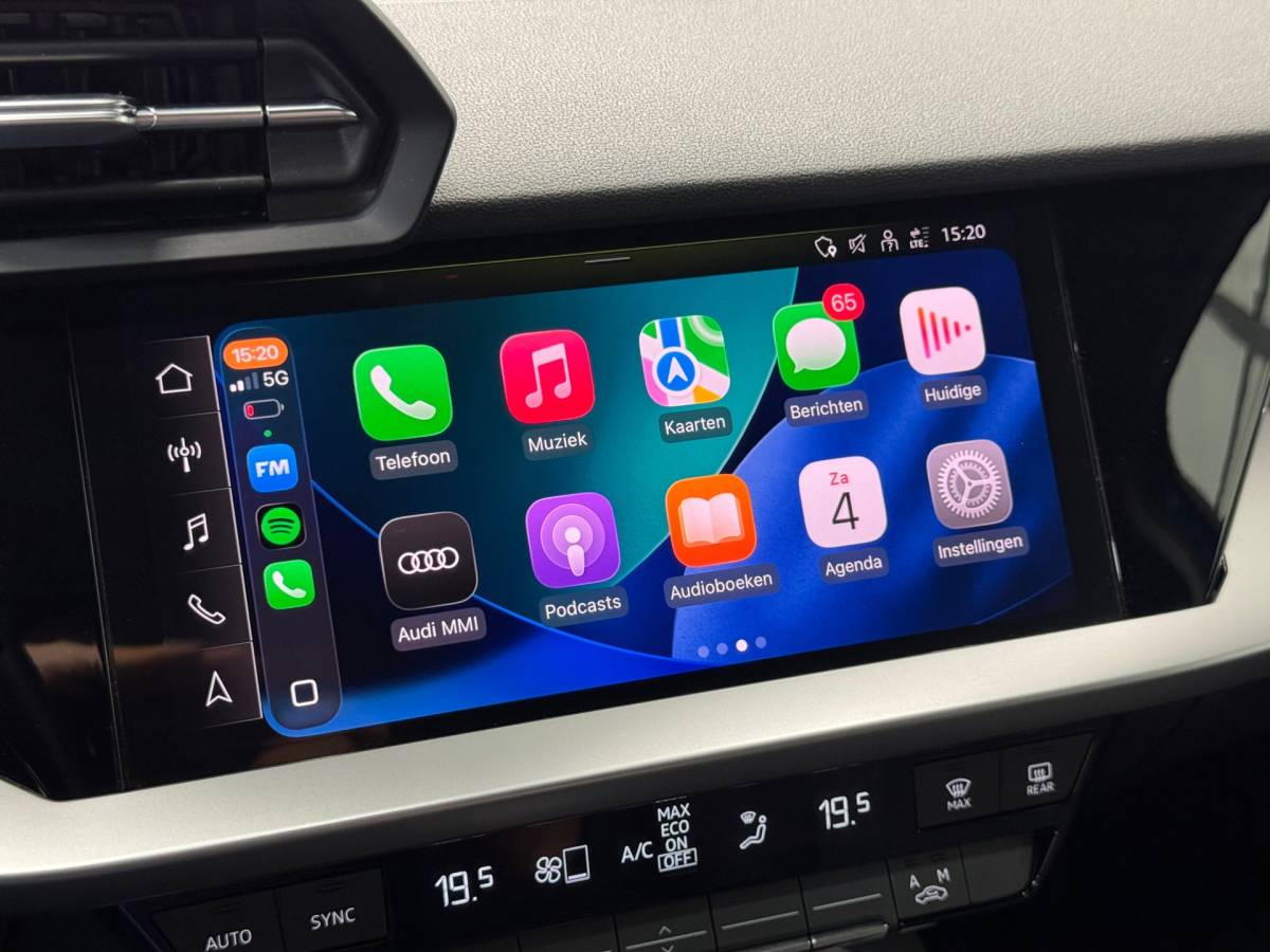 Audi A3 Audi A3 Sportback 35 TFSI Business edition Mild Hybride|Trekhaak afneembaar|Carplay|Navigatie|